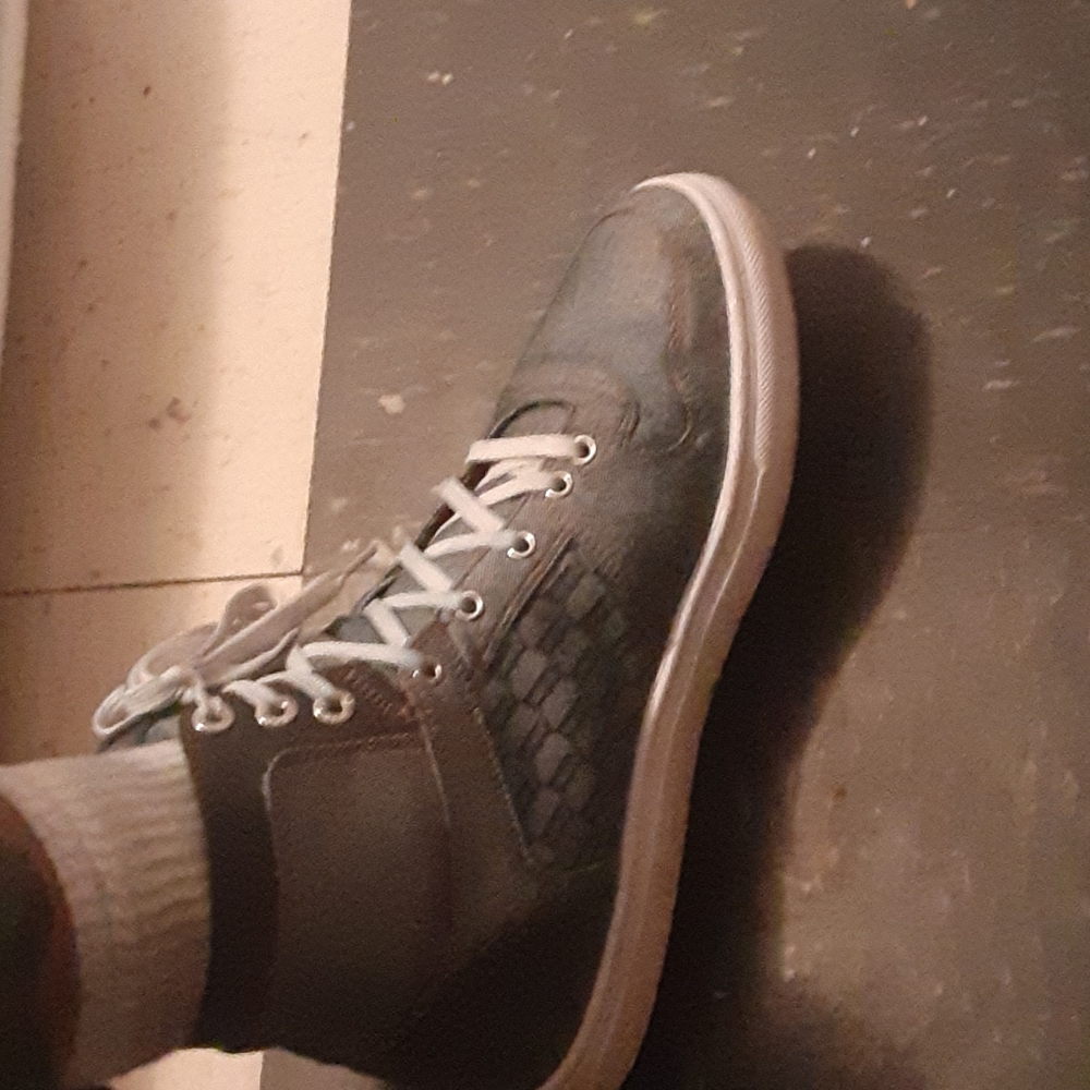 Levi hightop canvas shoes